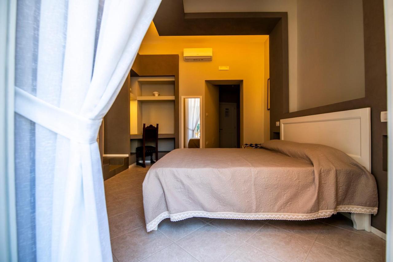 Mercatello Bed And Breakfast Napoli Eksteriør billede